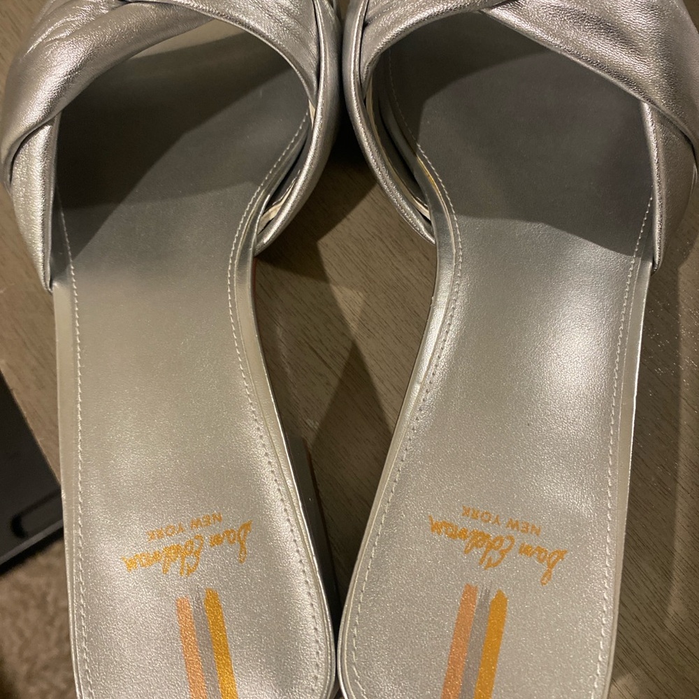 Sam Edelman Women’s Silver Slide Sandals Leather Open Toe Flats 8 1/2